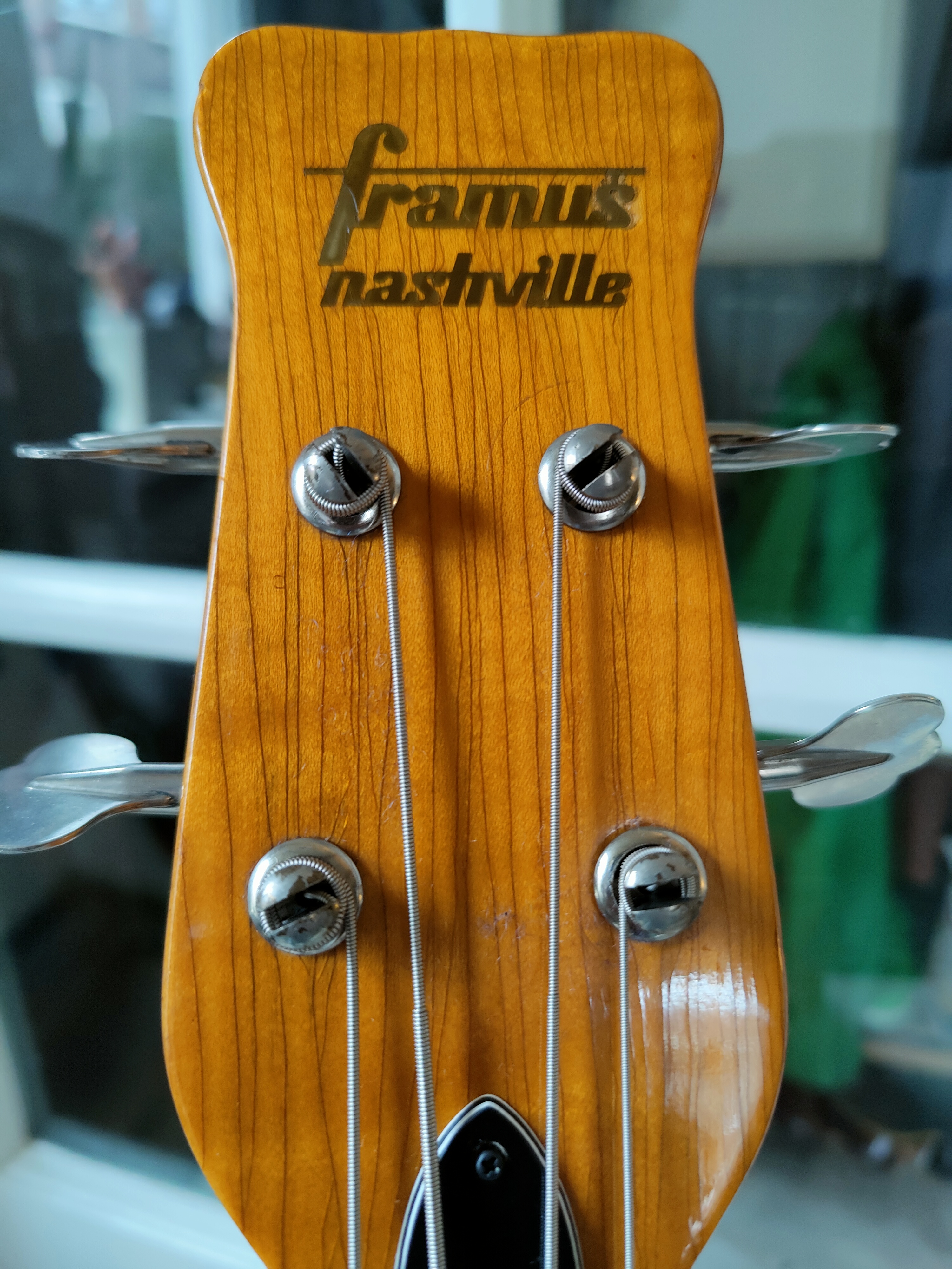 Framus Nashville Standard de Luxe bass